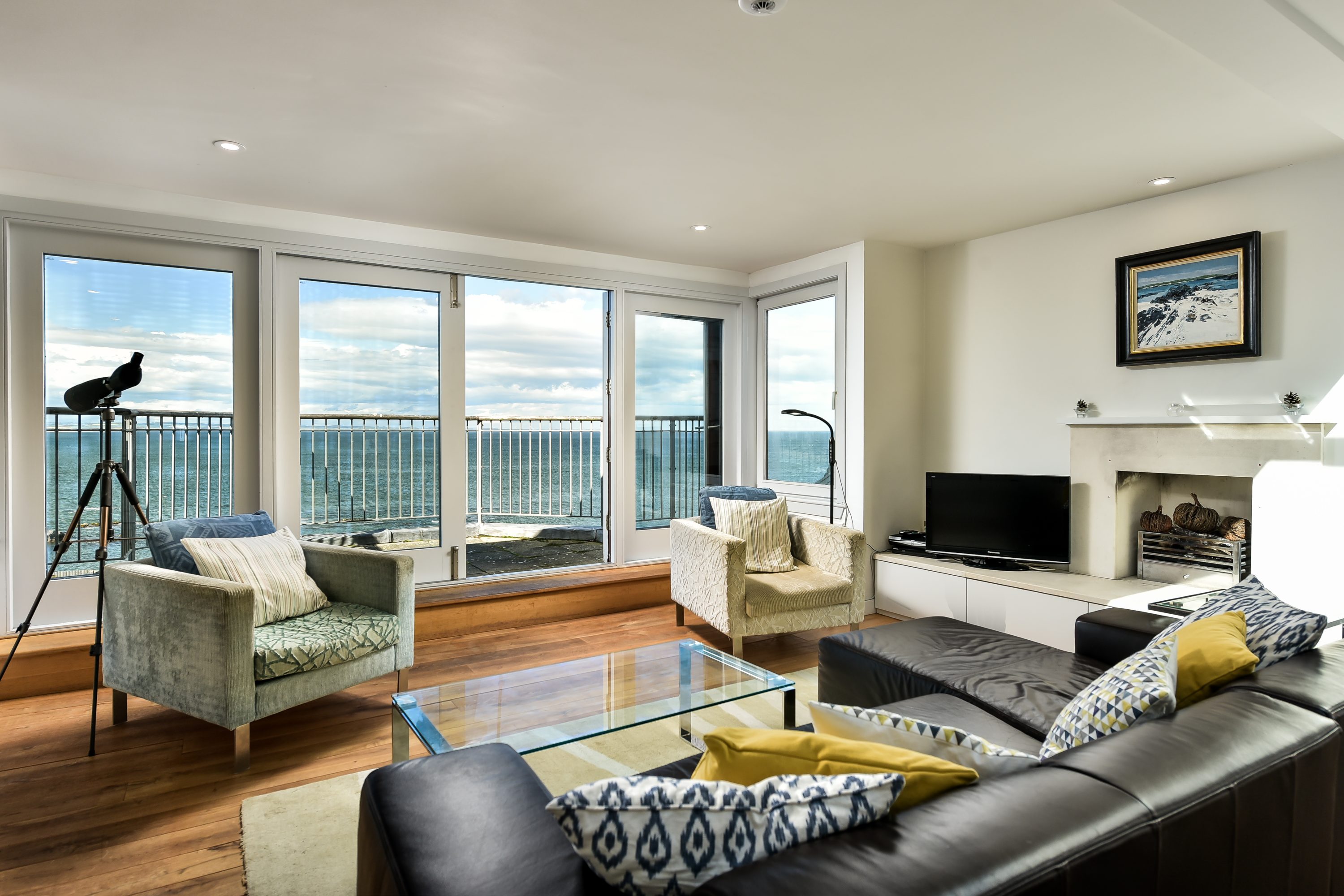 38 The Scores self catering accommodation near West Sands Beach St Andrews